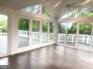1817 CLOVERMEADOW DR, Vienna, VA 22182