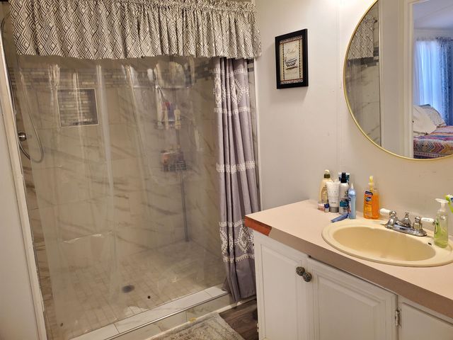 495 Clubhouse Rd., Garden City Beach, SC 29576