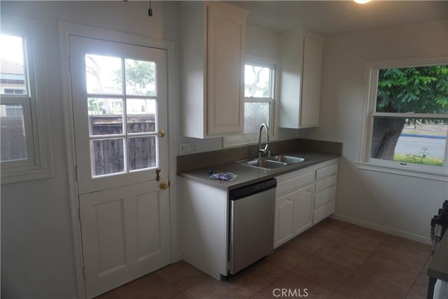 2528 W Flower Avenue, Fullerton, CA 92833