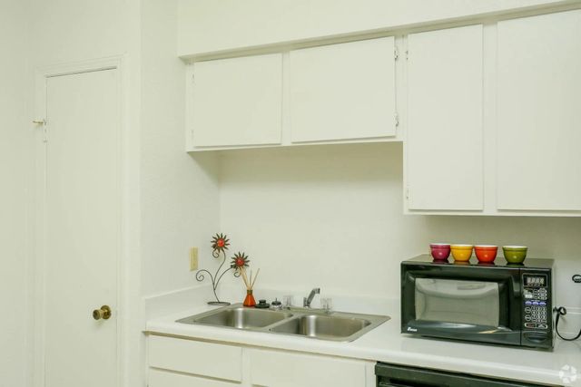 16700 Kuykendahl Road 601, Houston, TX 77068