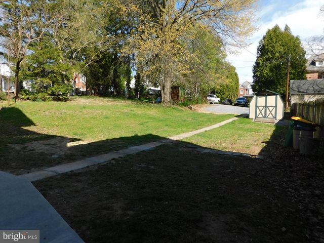 121 HARRISON AVE, Waynesboro, PA 17268
