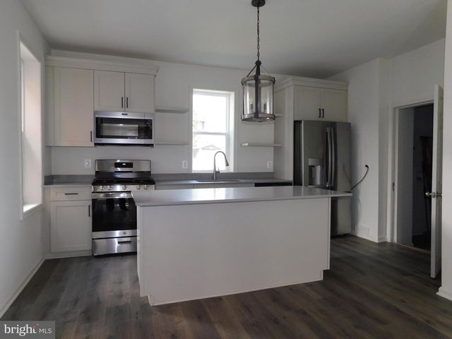 121 HARRISON AVE, Waynesboro, PA 17268
