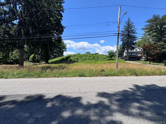 16 The Boulevard, New Rochelle, NY 10801