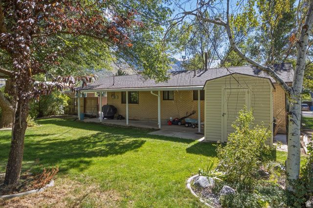 938 E 2750 N, North Ogden, UT 84414