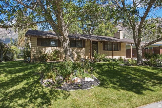 938 E 2750 N, North Ogden, UT 84414
