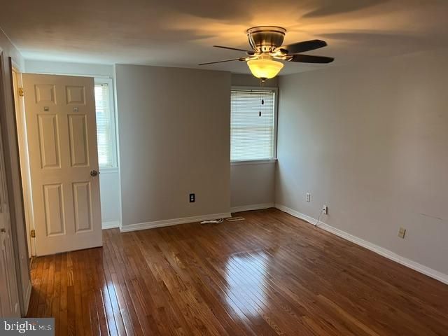 322 TENBY CHASE DR, Delran, NJ 08075