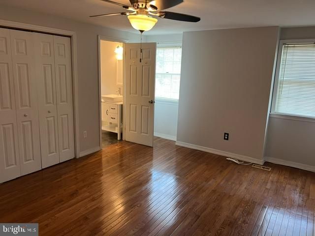 322 TENBY CHASE DR, Delran, NJ 08075