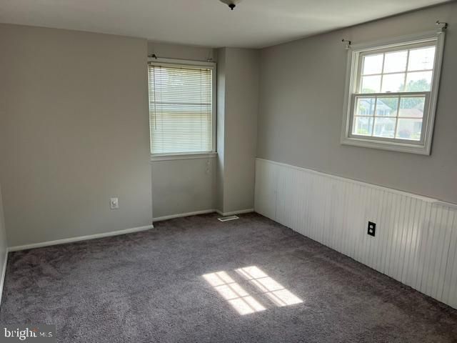 322 TENBY CHASE DR, Delran, NJ 08075