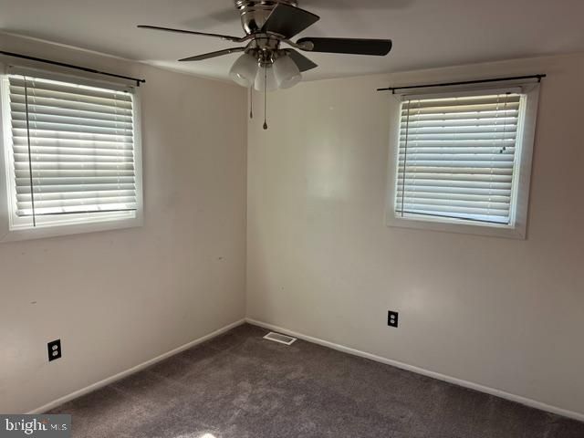 322 TENBY CHASE DR, Delran, NJ 08075