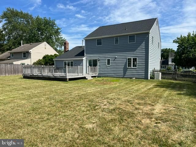 322 TENBY CHASE DR, Delran, NJ 08075