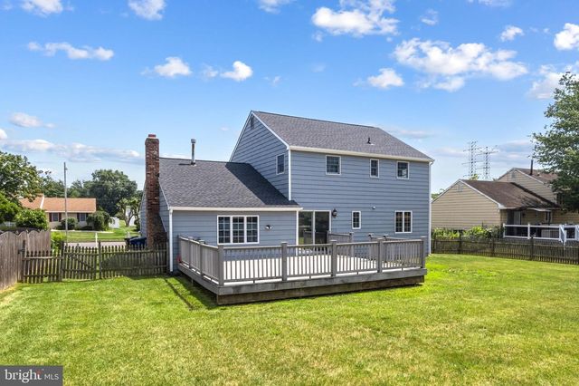 322 TENBY CHASE DR, Delran, NJ 08075