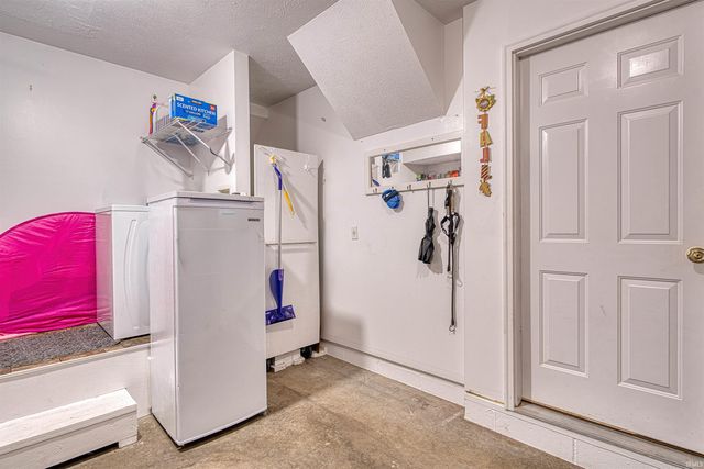 3006 Galleon Drive, Evansville, IN 47725