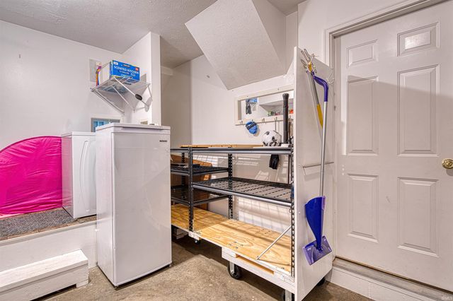 3006 Galleon Drive, Evansville, IN 47725