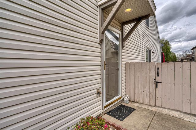 3006 Galleon Drive, Evansville, IN 47725