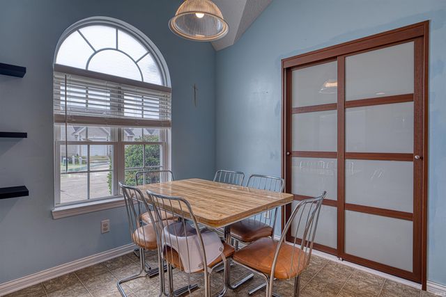 3006 Galleon Drive, Evansville, IN 47725