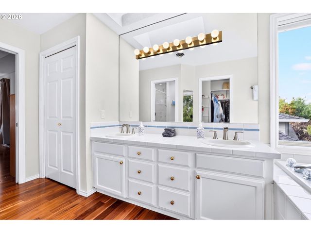 1763 Nw 127TH Pl, Portland, OR 97229