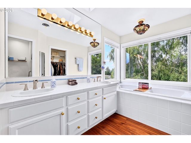1763 Nw 127TH Pl, Portland, OR 97229