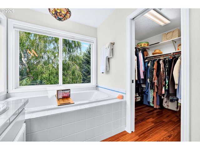 1763 Nw 127TH Pl, Portland, OR 97229