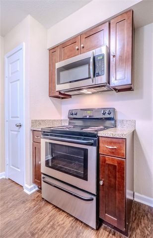 7211 Mockingbird Lane, Texas City, TX 77591