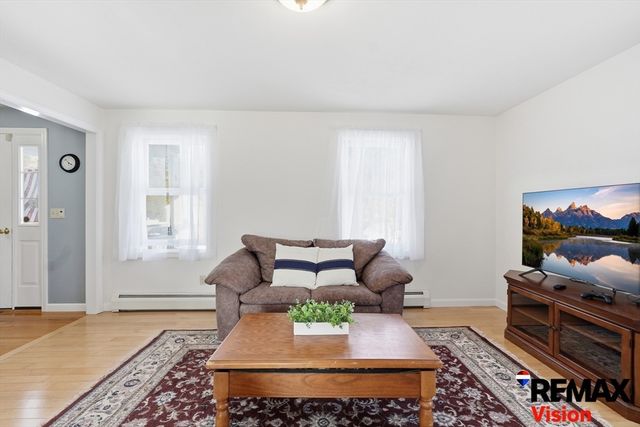 111 General Hobbs Rd, Holden, MA 01522