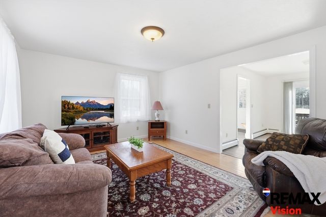 111 General Hobbs Rd, Holden, MA 01522