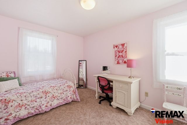 111 General Hobbs Rd, Holden, MA 01522