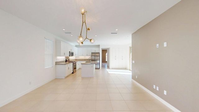 35815 Mccarthy Street, Palm Desert, CA 92211