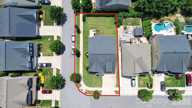 128 Creekside Crossing Lane, Mooresville, NC 28117