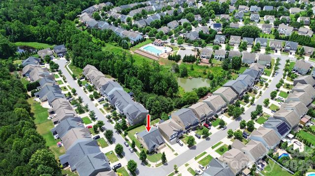 128 Creekside Crossing Lane, Mooresville, NC 28117