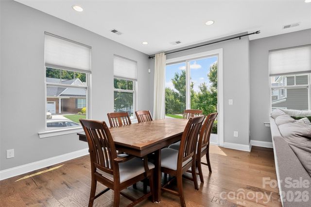 128 Creekside Crossing Lane, Mooresville, NC 28117