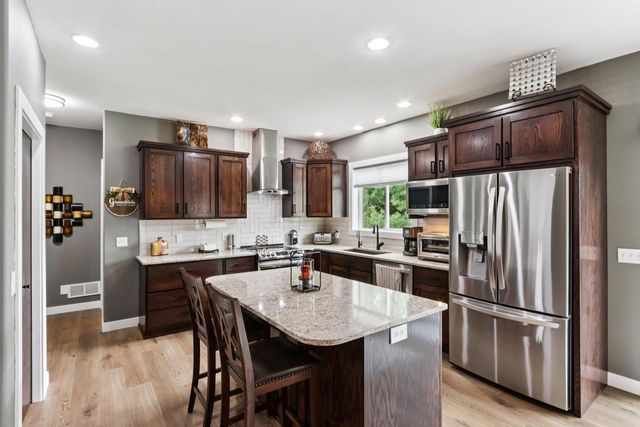 4644 Pierceville Road, Cottage Grove, WI 53527