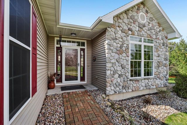4644 Pierceville Road, Cottage Grove, WI 53527