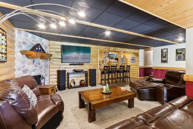 4644 Pierceville Road, Cottage Grove, WI 53527