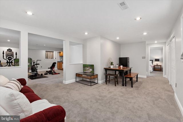 645 PLANTATION BLVD, West River, MD 20778