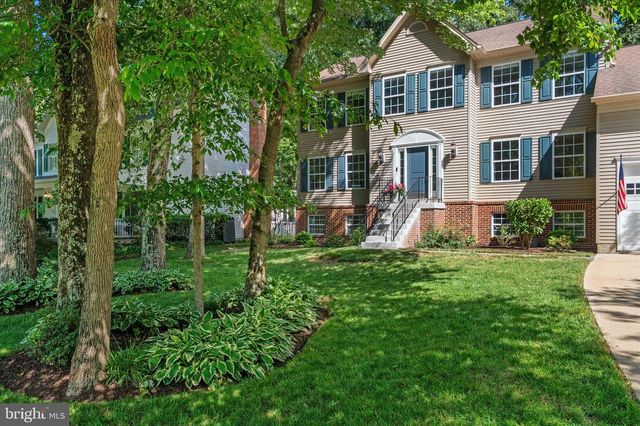 645 PLANTATION BLVD, West River, MD 20778
