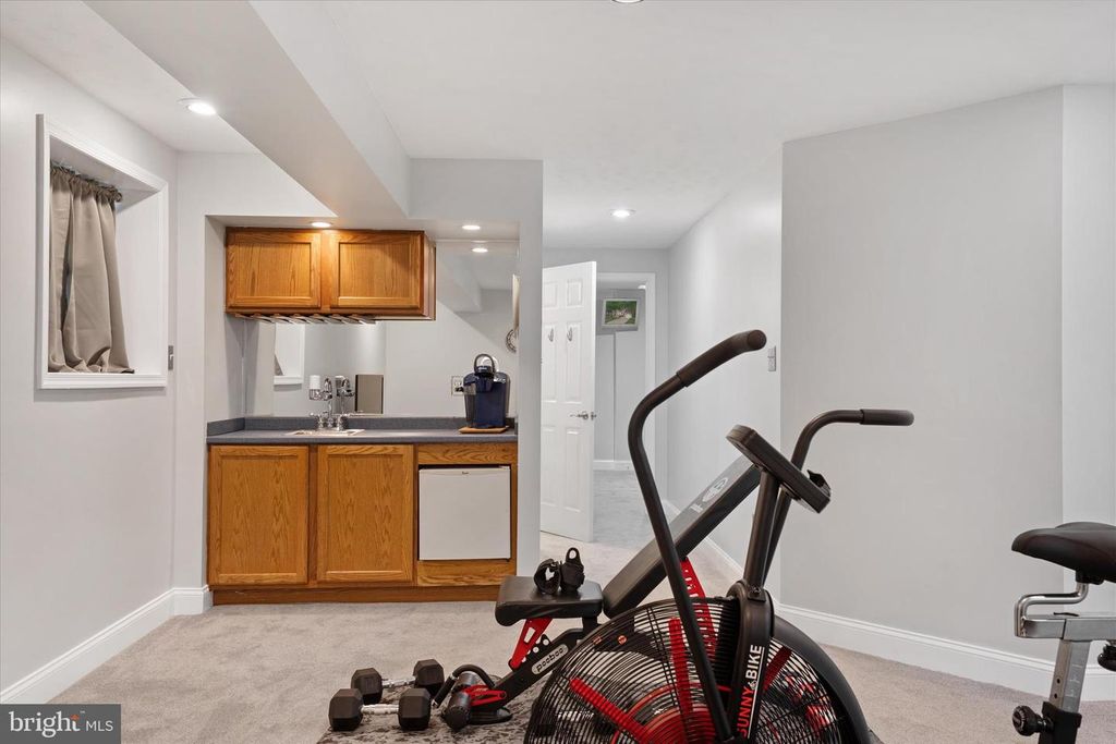 Image 39 of property listing at 645 PLANTATION BLVD, West River, MD 20778