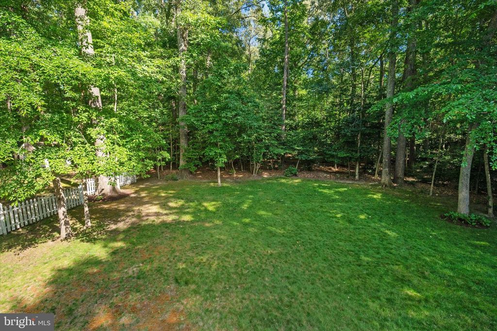 Image 47 of property listing at 645 PLANTATION BLVD, West River, MD 20778