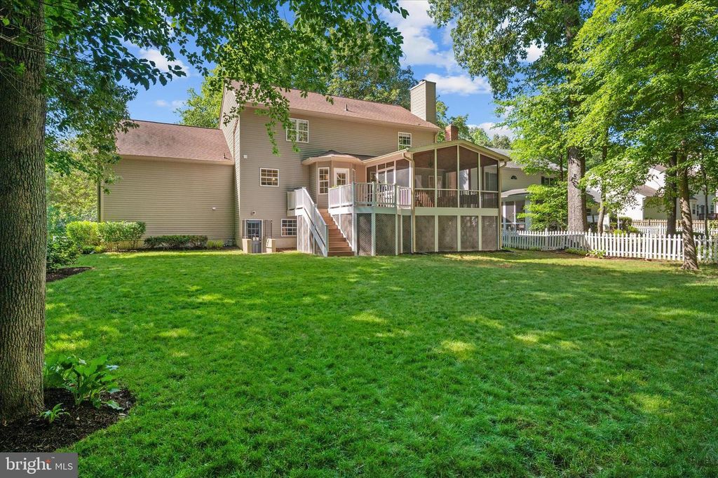 Image 55 of property listing at 645 PLANTATION BLVD, West River, MD 20778