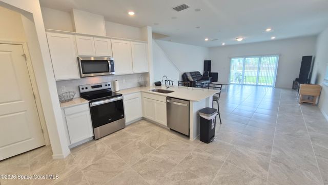 5117 Inspire Lane, West Melbourne, FL 32904
