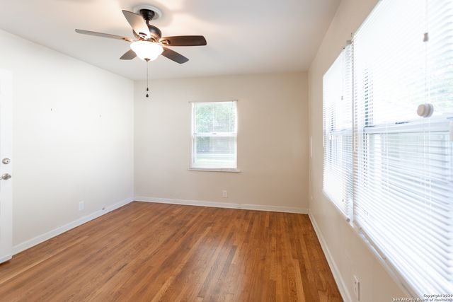 349 IRVINGTON DR, San Antonio, TX 78209