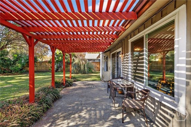 5 Chantilly Court, Savannah, GA 31419