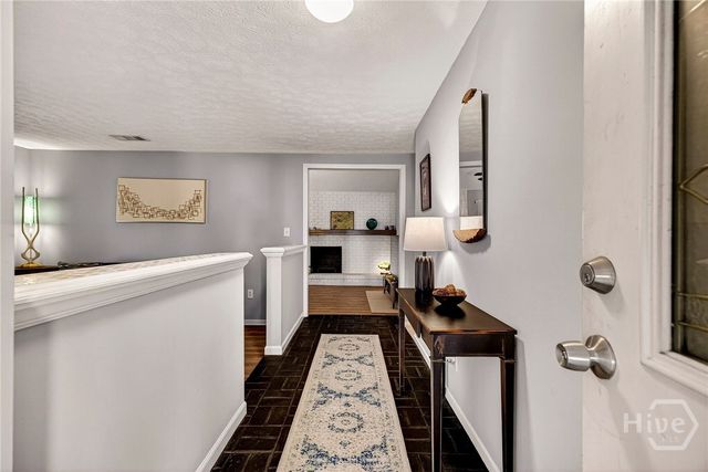 5 Chantilly Court, Savannah, GA 31419