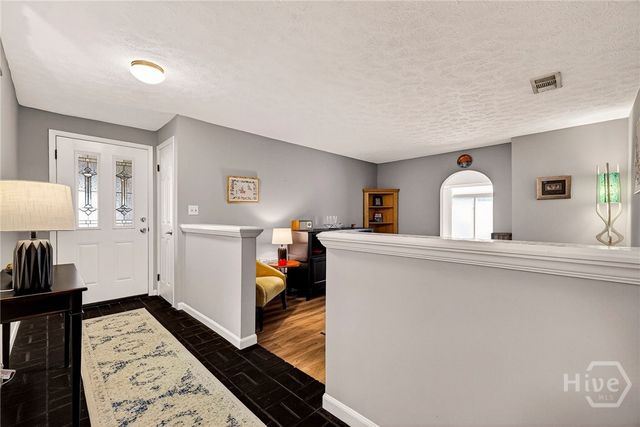 5 Chantilly Court, Savannah, GA 31419