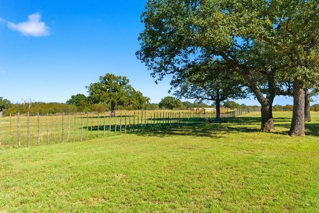 15200 Choice Acres Court, Lipan, TX 76462