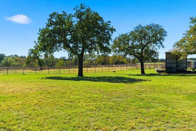 15200 Choice Acres Court, Lipan, TX 76462