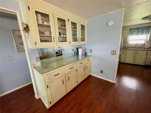 204 RED MAPLE DRIVE, Palm Harbor, FL 34684
