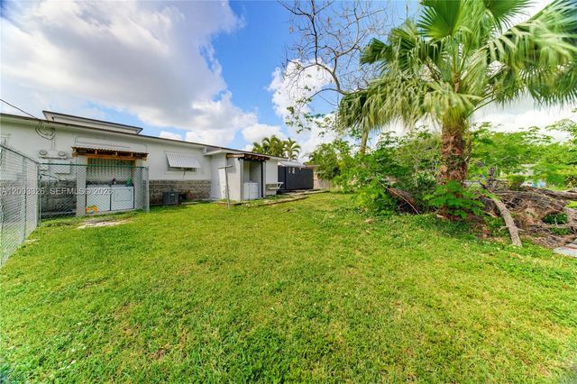 173 NW 18th St 1, Homestead, FL 33030