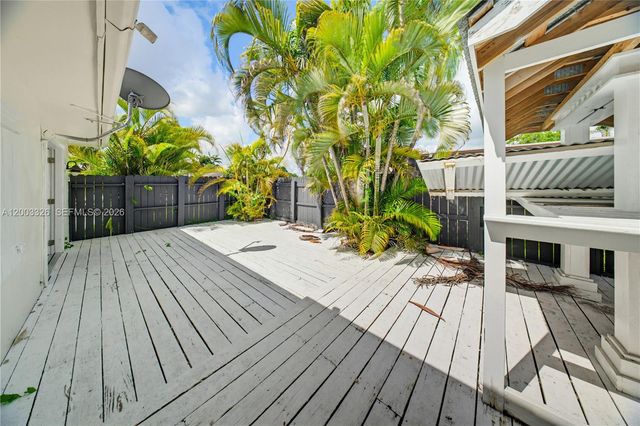 173 NW 18th St 1, Homestead, FL 33030