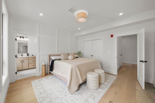 136 West 8th 3, Boston, MA 02127