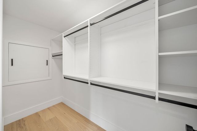 136 West 8th 3, Boston, MA 02127